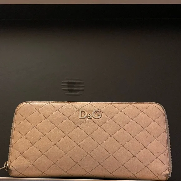 Dolce and Gabbana Leather Wallet ( Rose Gold/ Pink-Tan ) - Picture 1 of 4